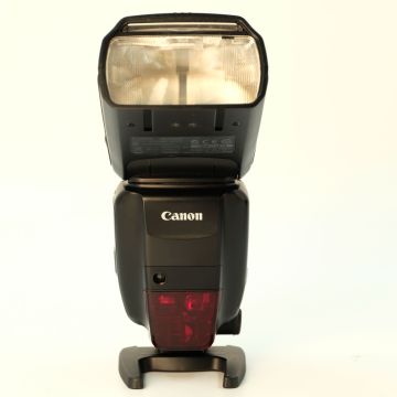 Used Canon 600 EX-RT Flash; Good Condition