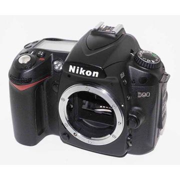Used Nikon D90 DSLR Body, 12 MG, 4 FPS Good Condition