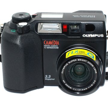 Used Olympus C3040 Zoom P&S Camera, Good Condition